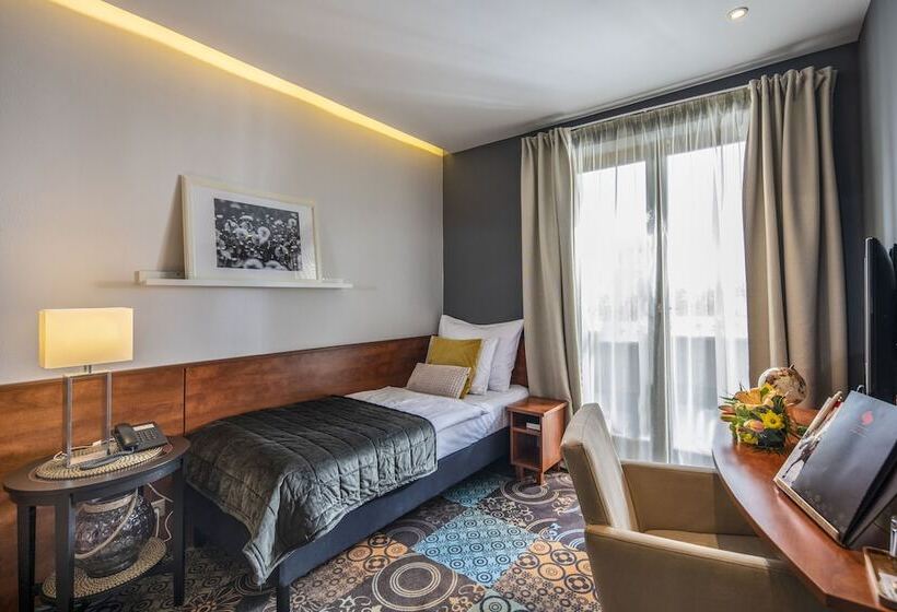 Номер Стандарт Индивидуальный, Budapest Airport Hotel Stáció Wellness & Konferencia