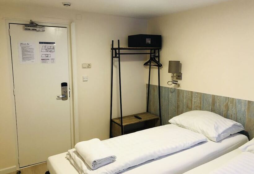 Habitació Estàndard Bany Compartit, Damrak Inn