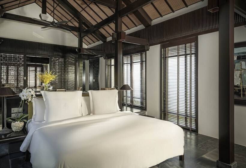 ویلای 3 خوابه با استخر, Four Seasons The Nam Hai, Hoi An, Vietnam