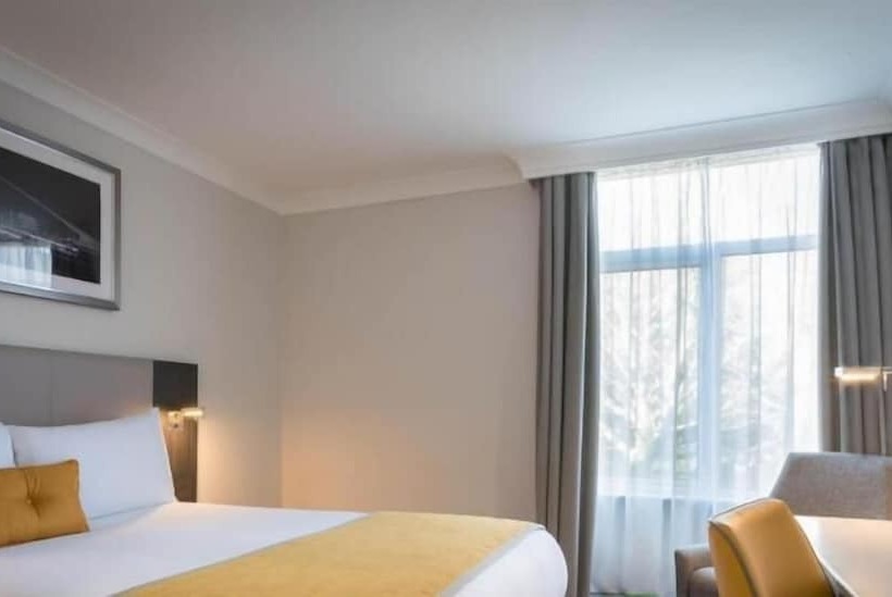 标准三人间, Maldron Hotel & Leisure Centre Limerick