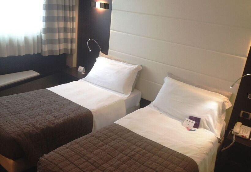 Номер Superior, Mercure Bergamo Aeroporto