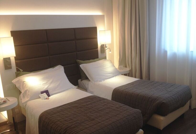 Номер Стандарт, Mercure Bergamo Aeroporto