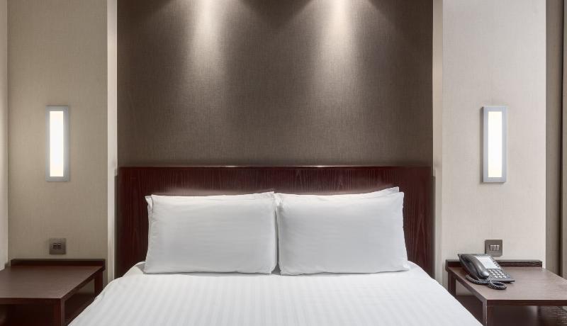 Семейный Номер, Nh London Kensington