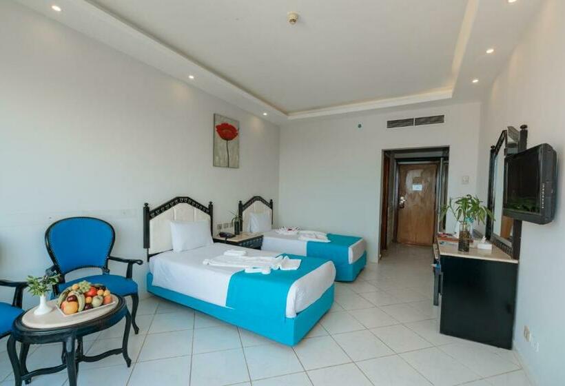 Superior Triple Room, King Tut Aqua Park Beach Resort