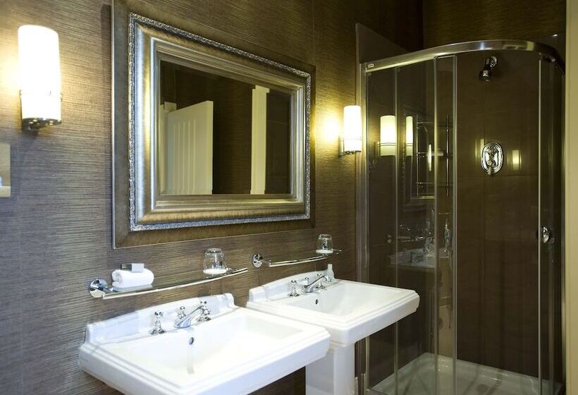 Полулюкс, Mar Hall Golf & Spa Resort