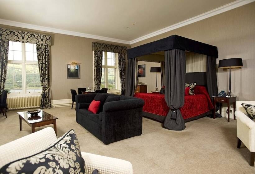 Полулюкс, Mar Hall Golf & Spa Resort