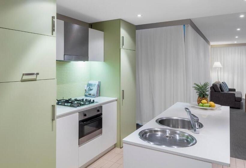 Апартаменты Ejecutiva 2 Спальни, Oaks Glenelg Liberty Suites