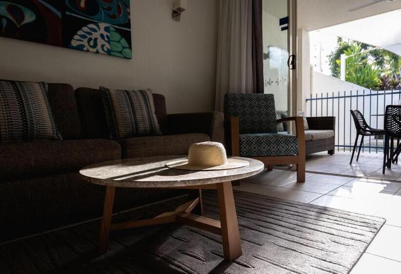 Апартаменты 2 Спальни с Бассейном, Silkari Lagoons Port Douglas