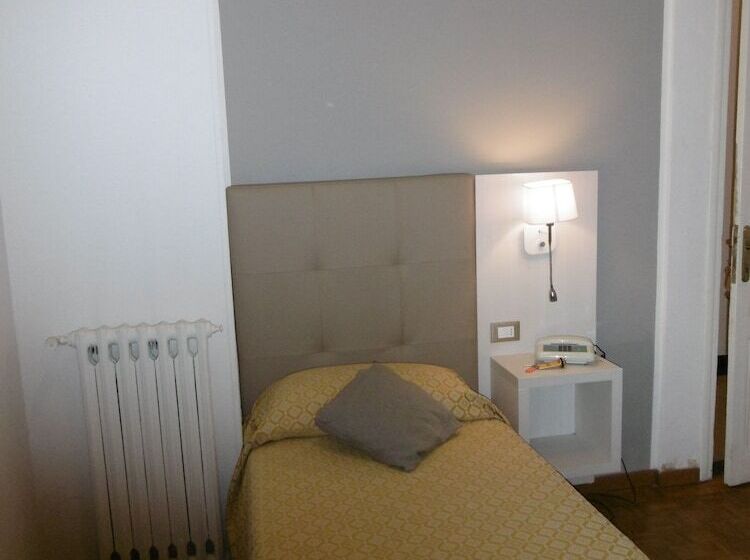 Camera Standard Individuale, Villa Maria
