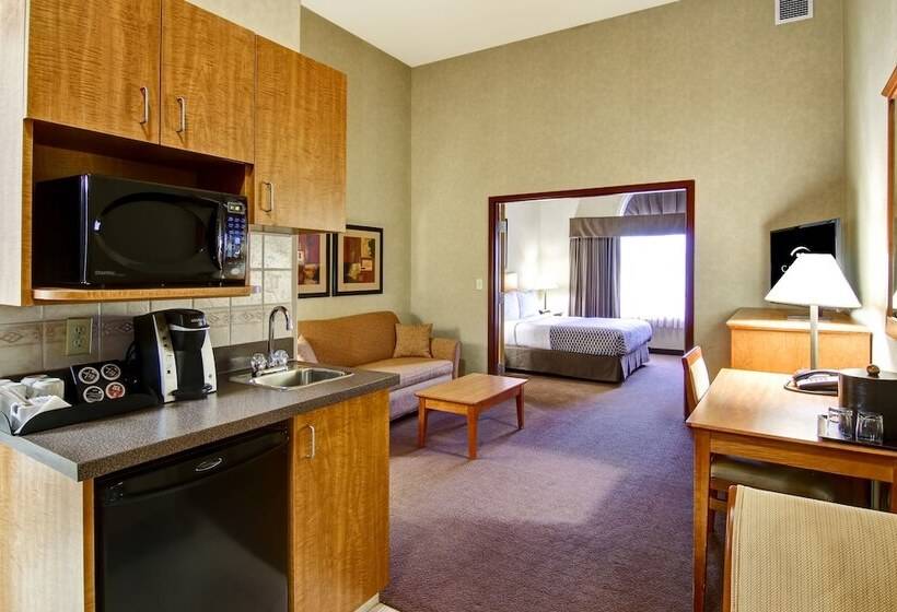 Люкс, Rimbey Ridge Hotel & Suites