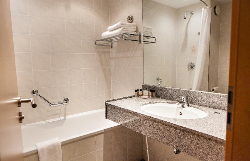 Семейный Номер, Clayton Hotel, Leeds