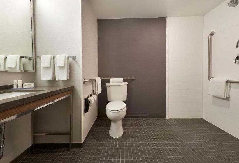 Стандартный Номер Кровать Кинг, Courtyard By Marriott Toronto Markham