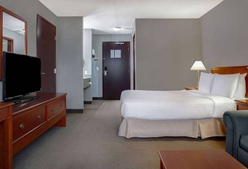 Номер Deluxe, Days Inn By Wyndham Whitecourt