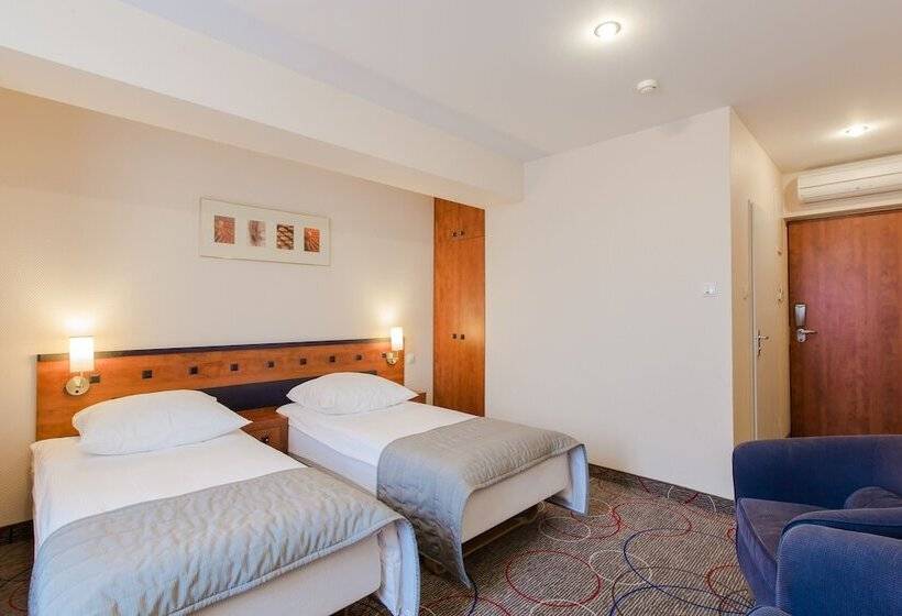 Номер Стандарт, Qubus Hotel Głogów