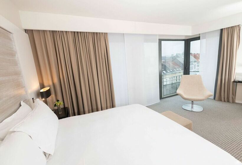سوییت جونیور, Sofitel Brussels Europe