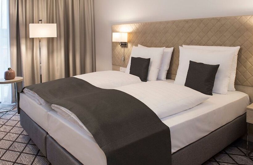 Номер Superior, Victor S Residenz Hotel Teistungenburg