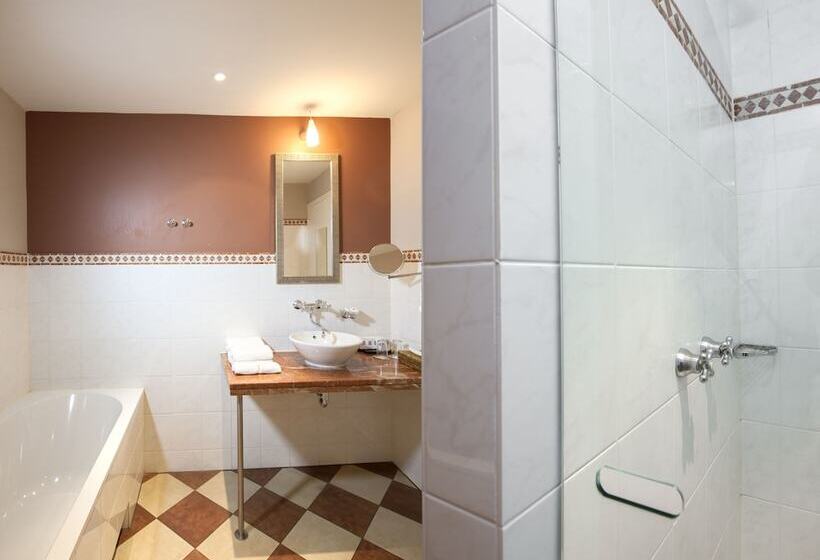 주니어 스위트, Van Der Valk Hotel Kasteel Terworm
