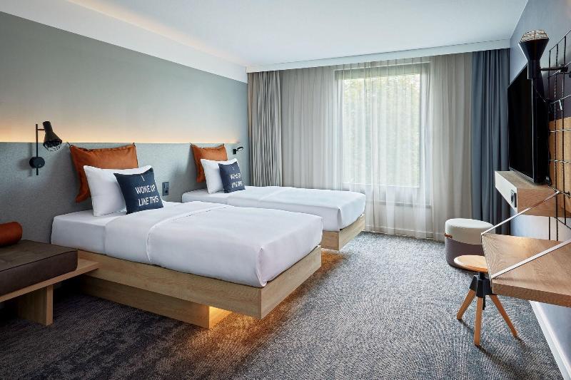 Номер Стандарт, Moxy Bochum