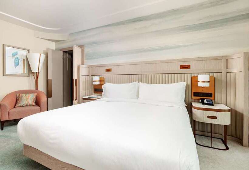 Номер Deluxe Вид на Море, Hilton Sanya Yalong Bay Resort & Spa