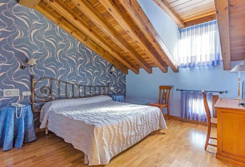 Номер Премиум, Puerta Sepúlveda