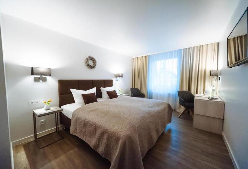 Номер Стандарт, Landhotel Potsdam