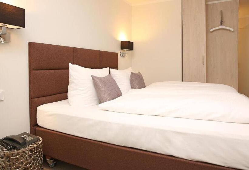 Номер Economy, Landhotel Potsdam