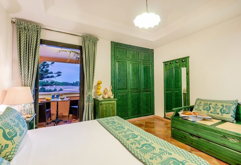 Классический Номер, Cala Ginepro Hotel Resort
