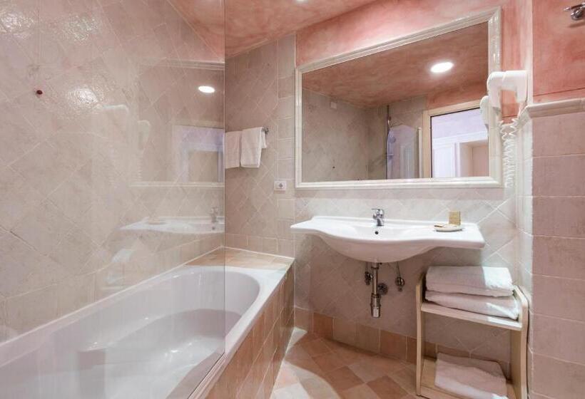 주니어 스위트, Borgo Di Cortefreda