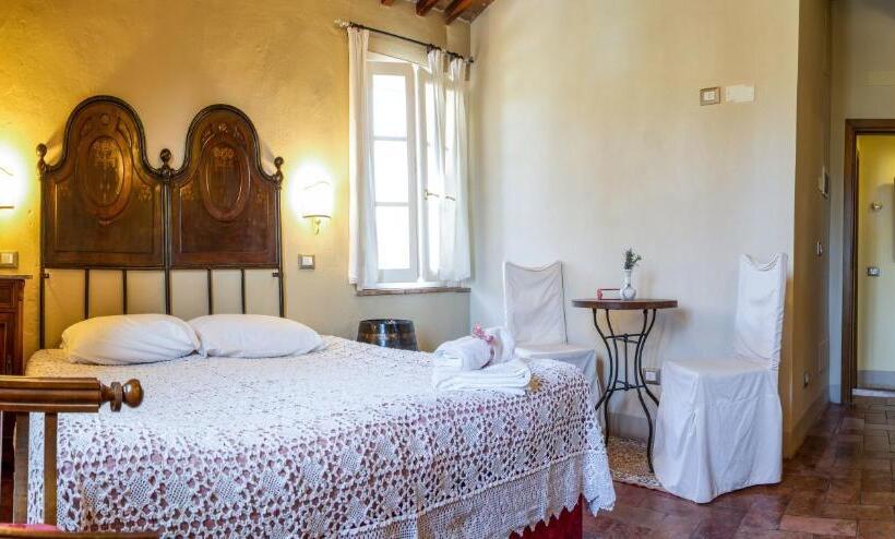 Standard Room, Il Vicario