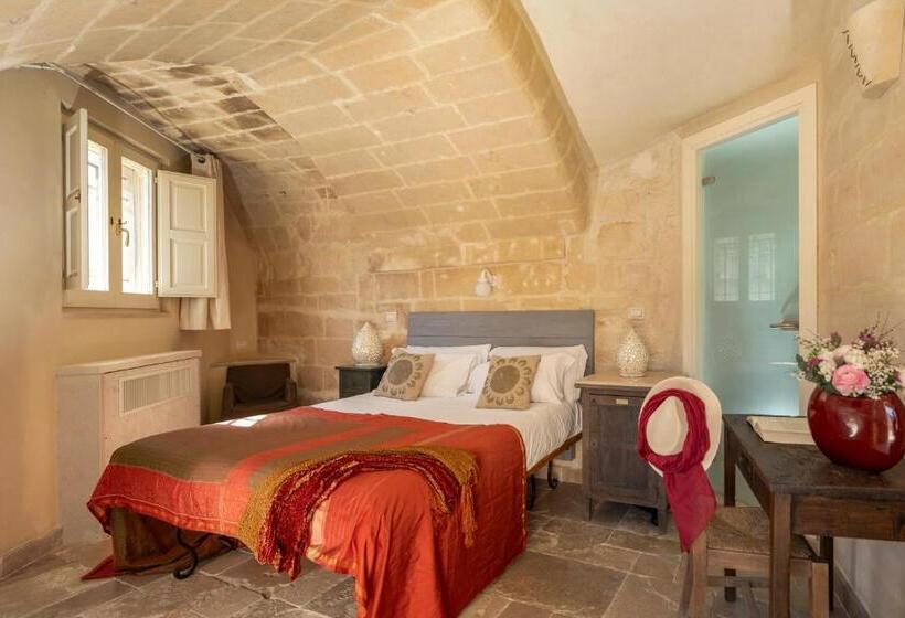 اتاق استاندارد با چشم‌انداز شهر, Locanda Di San Martino Hotel & Thermae Romanae