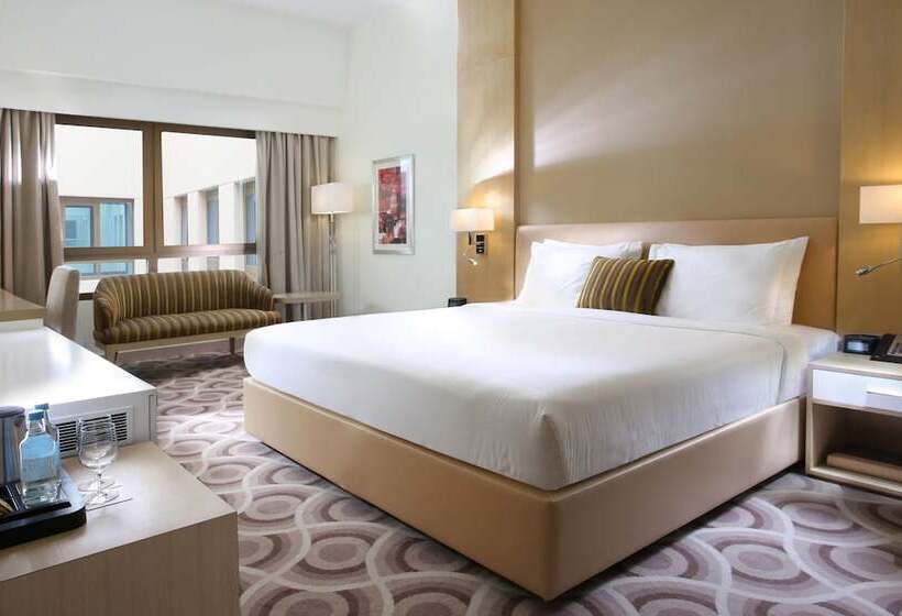 家庭间, Metropolitan Hotel Dubai