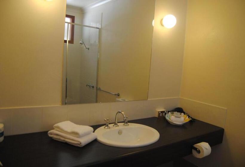 Четырехместный Номер Стандарт, Grange Burn Motel