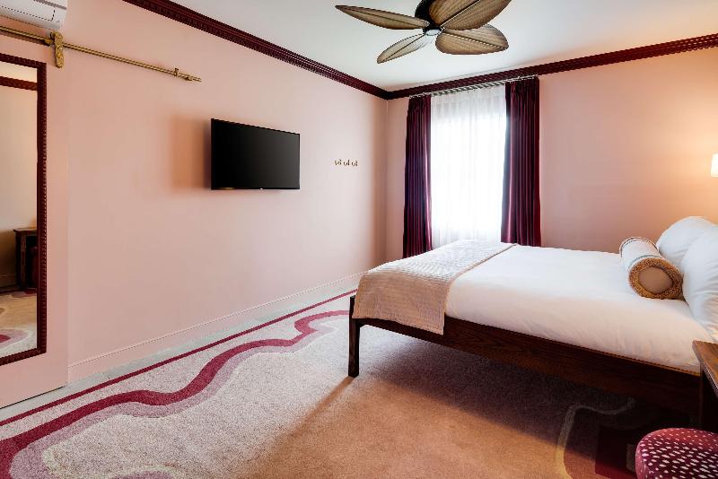 اتاق استاندارد یک نفره, Best Western Plus Executive Hotel And Suites