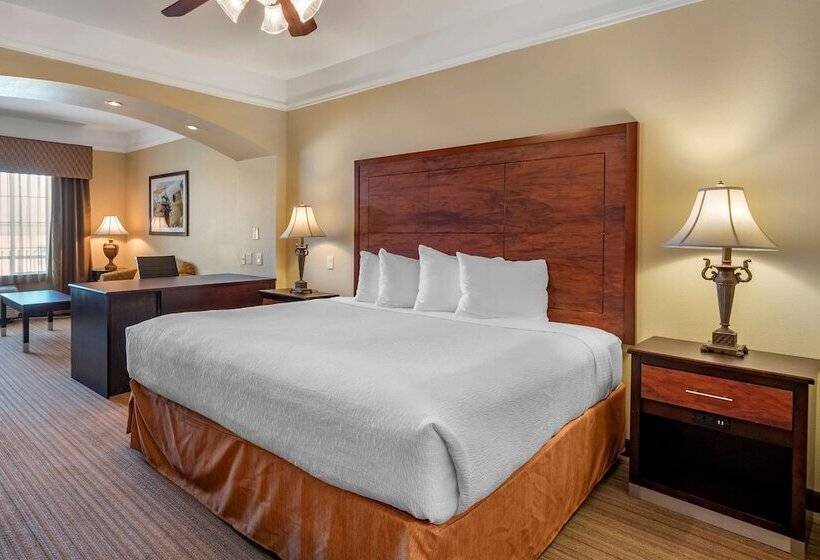 سوئیت برای معلولان, Best Western Plus Monica Royale Inn & Suites