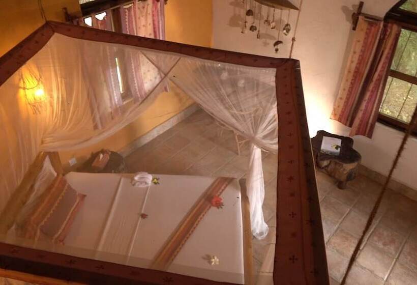 اتاق دوبلکس, Karamba Eco Boutique