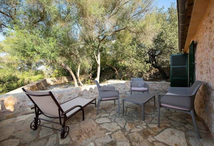 Полулюкс, Finca Son Roig by Valentin