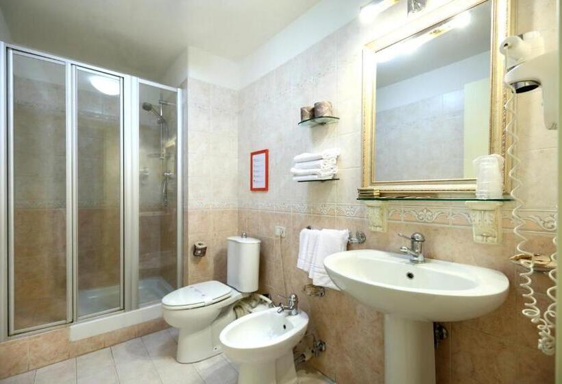 غرفة قياسية مزوَّدة بشُرفة, Catania Centro Rooms