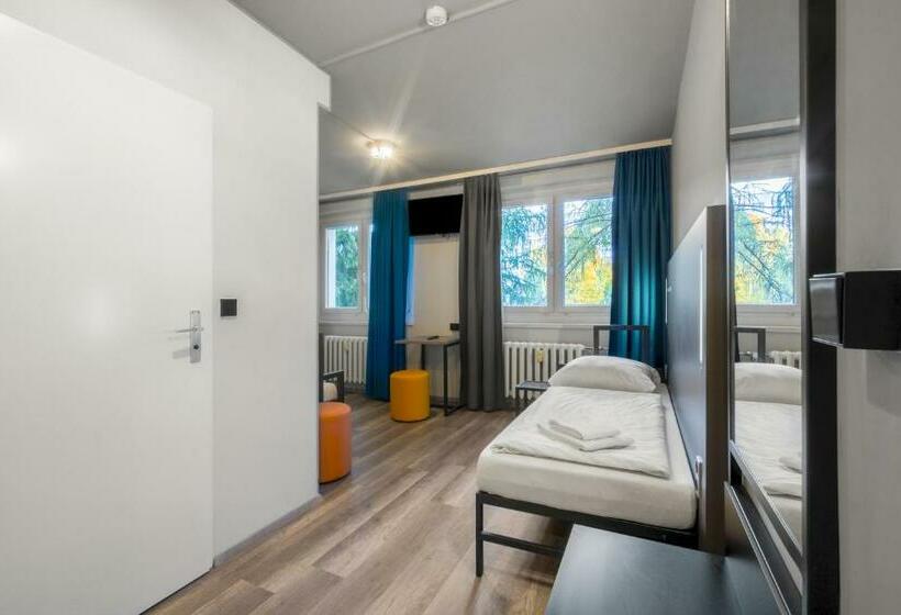 Номер Стандарт, a&o Dresden Hauptbahnhof