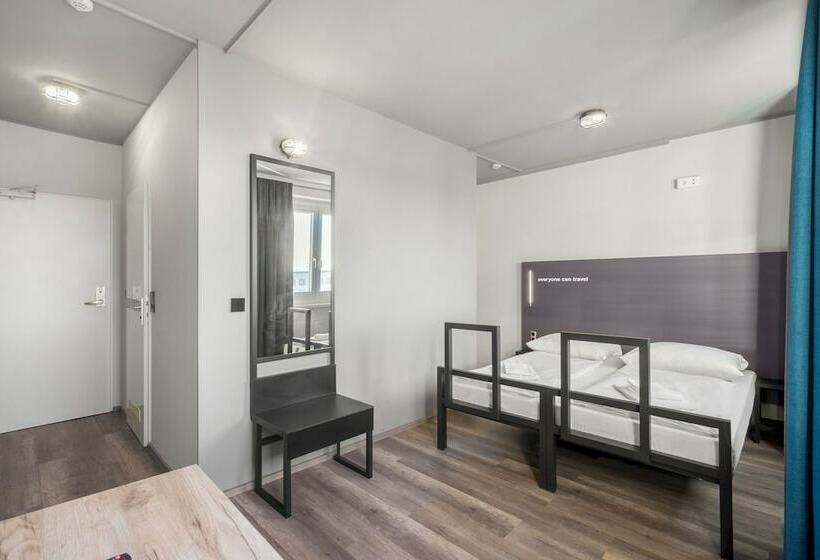 Номер Стандарт, a&o Dresden Hauptbahnhof