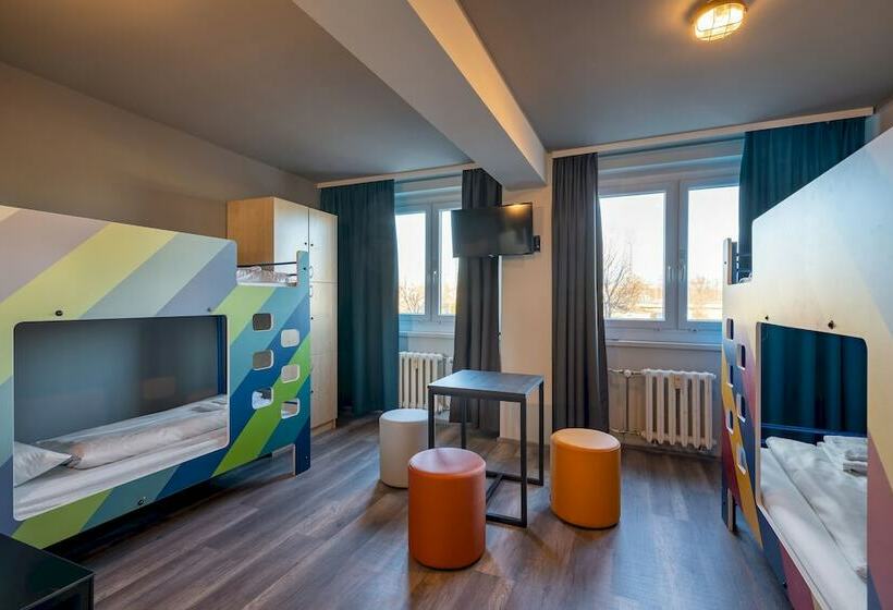 Кровать в Общей Комнате, a&o Dresden Hauptbahnhof