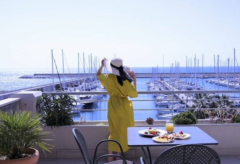 Люкс Вид на Море, Aregai Marina Hotel & Residence