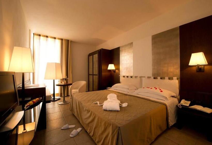 Номер Superior, Grand Hotel Admiral Palace