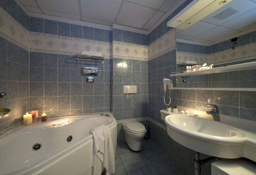 Номер Superior, Grand Hotel Admiral Palace