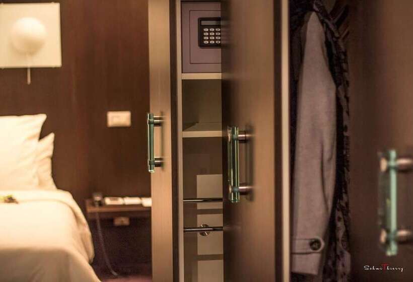 Номер Executive, Le Rex