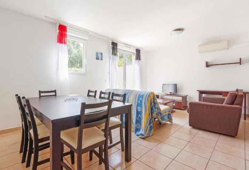 Апартаменты 3 Спальни, Zenitude Hôtel Résidences Toulon Six Fours