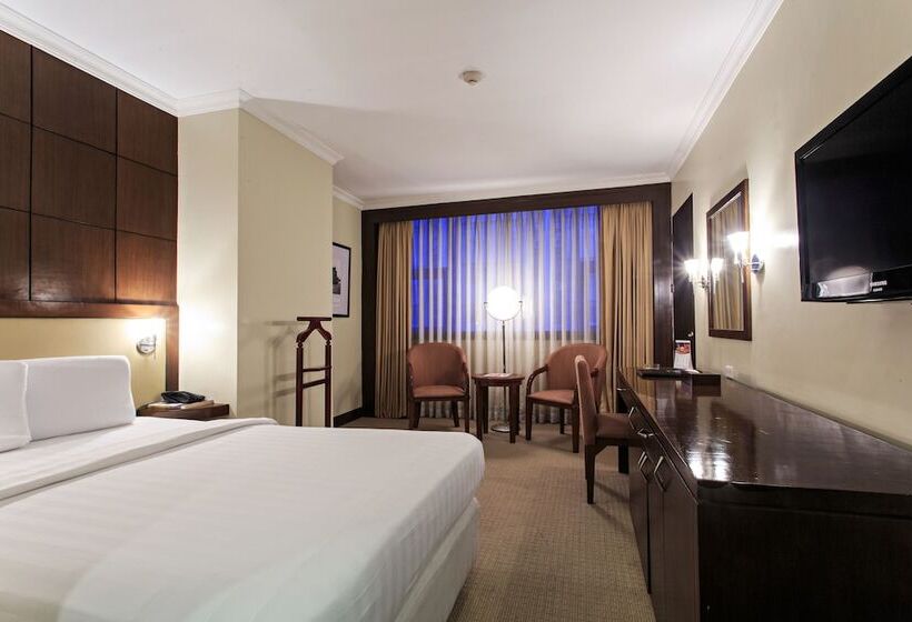 Plus Standard Room, Cebu Parklane International
