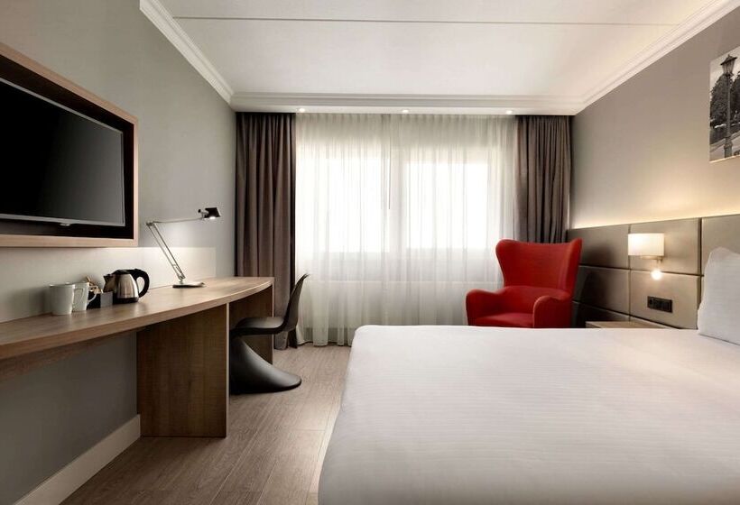 Номер Стандарт, Ramada By Wyndham Amsterdam Airport Schiphol