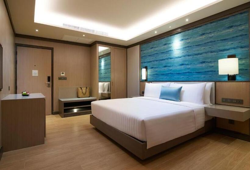 Номер Superior Кровать Кинг, Amari Vogue Krabi