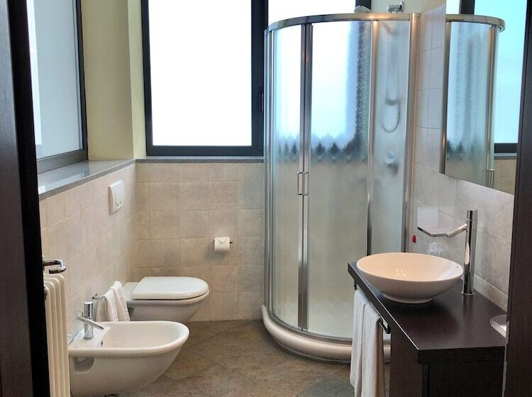 스탠다드 룸, Lovere Resort & Spa
