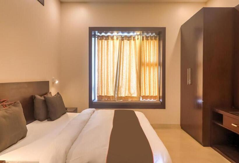 Habitación Triple Comfort, Super Townhouse Amaraa Farms Near Lulu Hypermarket